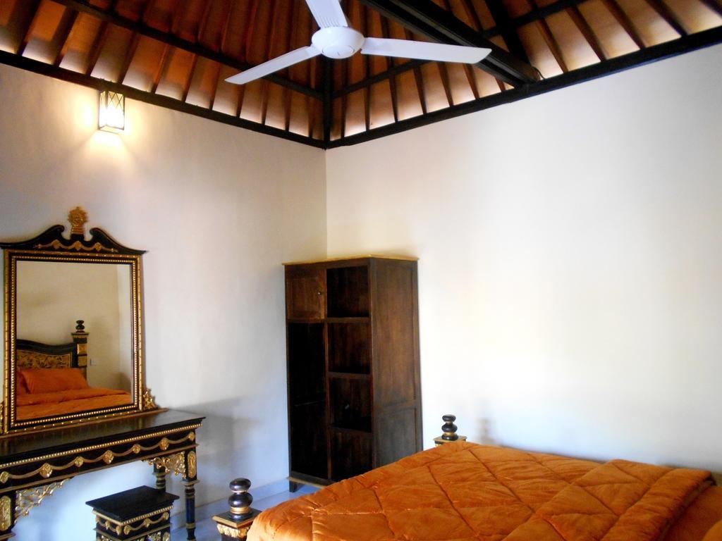 Puri Asri Bungalow Ubud Hotel Room photo